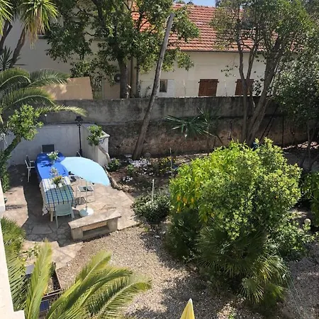 /duplex 80 M2les Violettes / 3 Chambres Bord Plage Et Jardin Apartment *